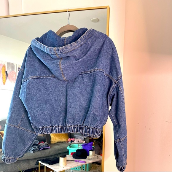 DENIM cropped jacket with baggy sleeves - Picture 2 of 2